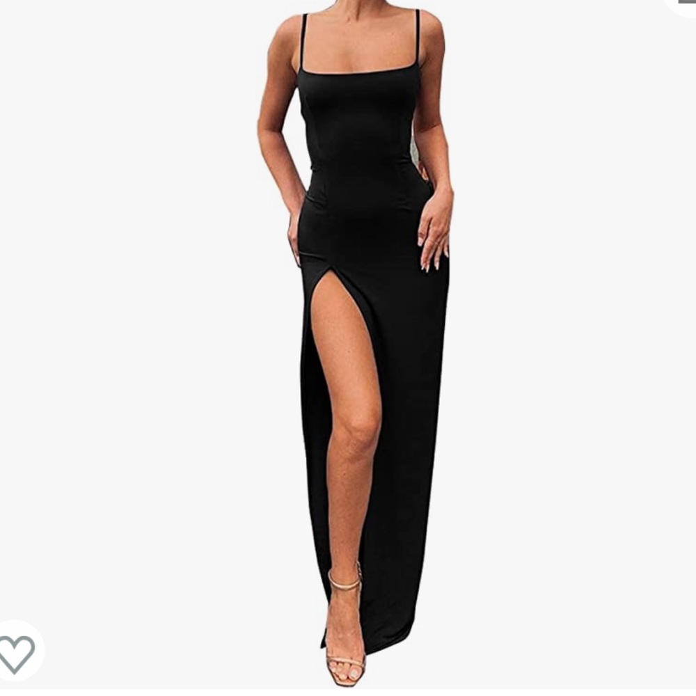 Long black Amazon dress - size M